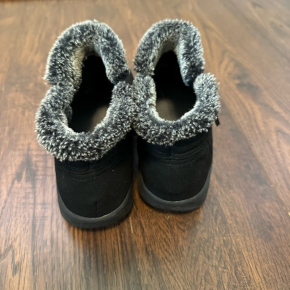 Easy Spirit Elinot Faux Fur Black Ankle Boots Women’s Size 7 - Picture 4 of 8